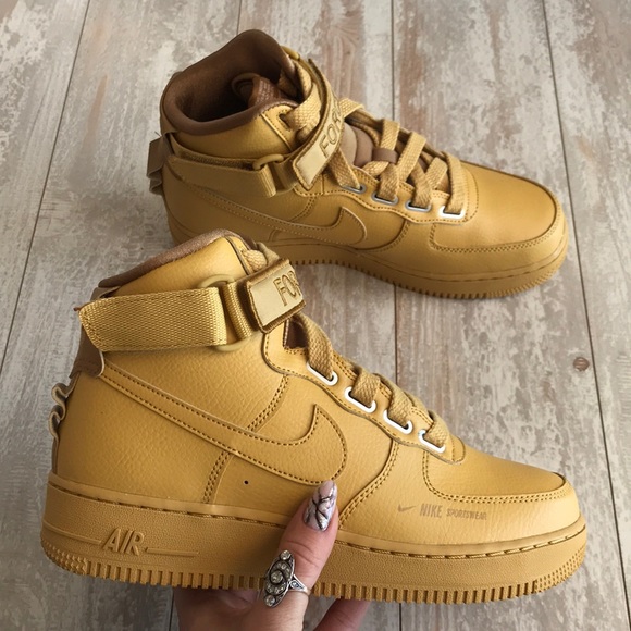 NWT Nike Air Force 1 High - Picture 5 of 8